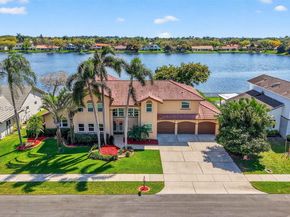 10376 SW 18th St, Davie FL 33324