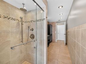 10376 SW 18th St, Davie FL 33324