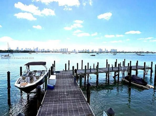 1228 West Ave 1415, Miami Beach FL 33139