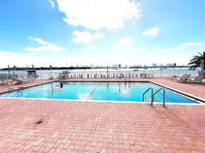 1228 West Ave 1415, Miami Beach FL 33139