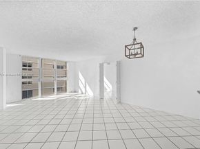 1228 West Ave 1415, Miami Beach FL 33139