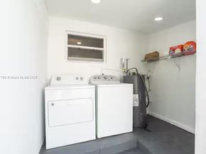 17650 NE 19th Ave, North Miami Beach FL 33162