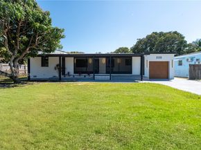 220 NW 144th St, Miami FL 33168
