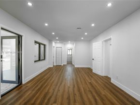 220 NW 144th St, Miami FL 33168