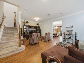 110 E Riverwalk Cir E, Plantation FL 33325
