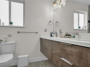 810 NE 182nd St, North Miami Beach FL 33162