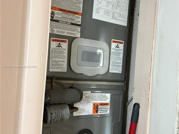 18555 NE 14th Ave 715, Miami FL 33179