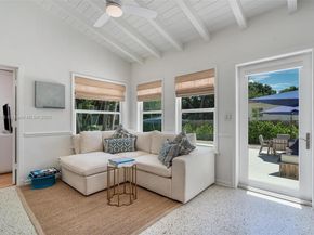 9357 NE 9th Pl, Miami Shores FL 33138