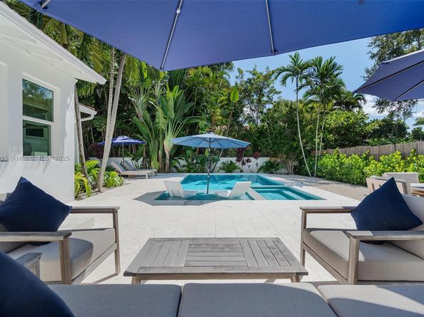 9357 NE 9th Pl, Miami Shores FL 33138