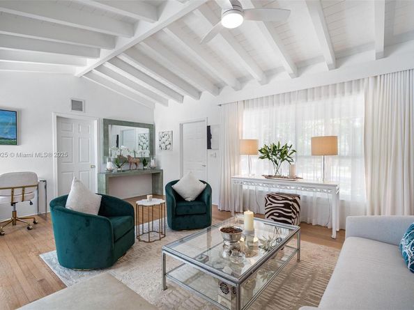 9357 NE 9th Pl, Miami Shores FL 33138