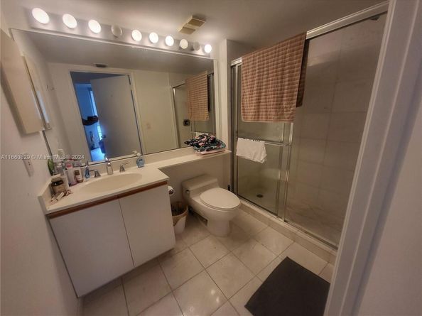 3400 NE 192nd St 903, Aventura FL 33180