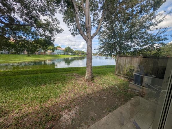 2826 SE 16th Ave 115, Homestead FL 33035