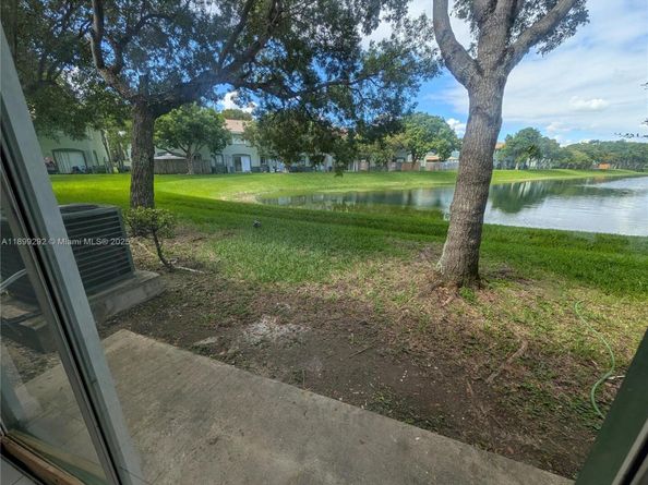 2826 SE 16th Ave 115, Homestead FL 33035
