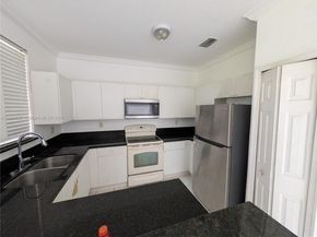 2826 SE 16th Ave 115, Homestead FL 33035