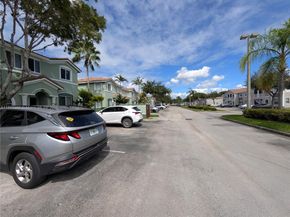 2826 SE 16th Ave 115, Homestead FL 33035