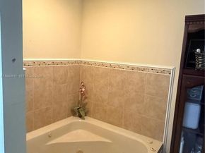 9721 SW 213th Ter, Cutler Bay FL 33189