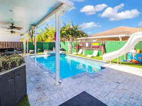 3455 NE 1st St, Homestead FL 33033