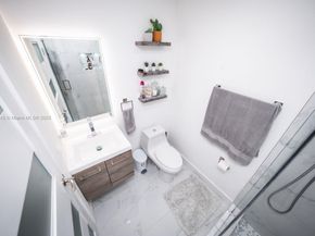 17404 SW 142nd Pl, Miami FL 33177