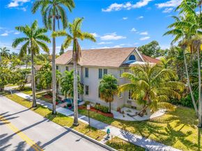 206 S 15th Ave, Hollywood FL 33020