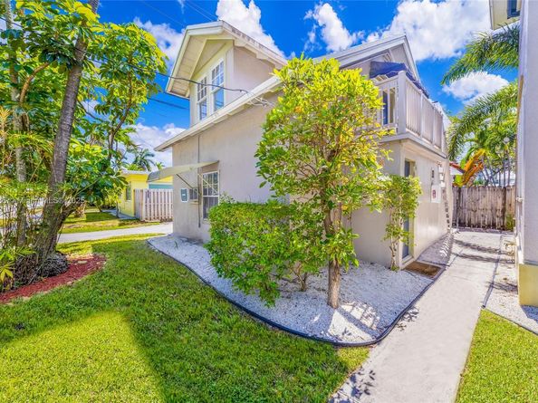 206 S 15th Ave, Hollywood FL 33020