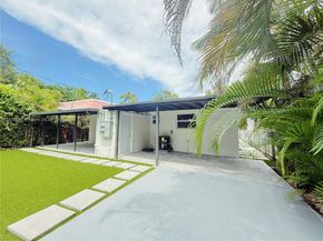1666-1668 SW 9th St, Miami FL 33135