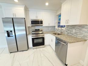 1666-1668 SW 9th St, Miami FL 33135
