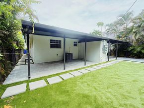 1666-1668 SW 9th St, Miami FL 33135