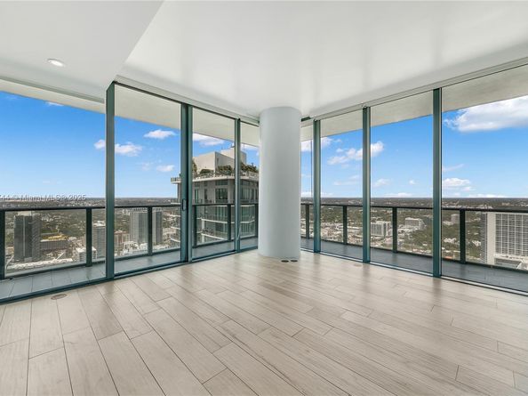 480 NE 31st St 4307, Miami FL 33137