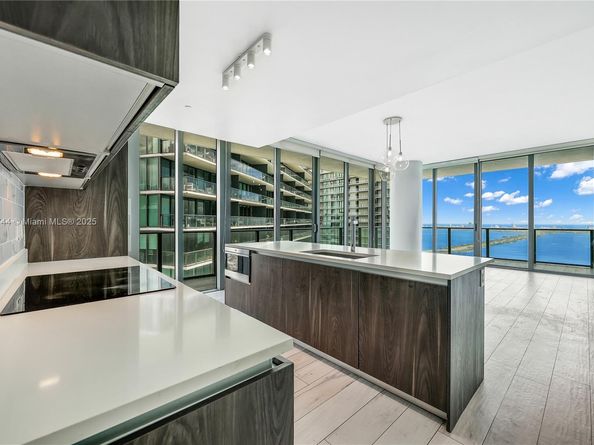 480 NE 31st St 4307, Miami FL 33137