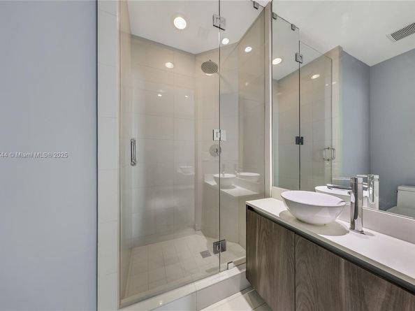 480 NE 31st St 4307, Miami FL 33137