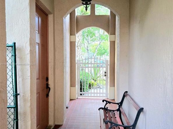 1906 SE 23rd Ct, Homestead FL 33035