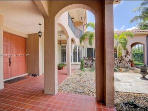 1906 SE 23rd Ct, Homestead FL 33035