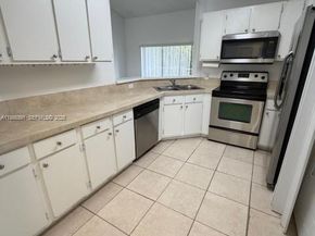 3413 NW 44th St 202, Oakland Park FL 33309