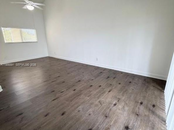 3413 NW 44th St 202, Oakland Park FL 33309
