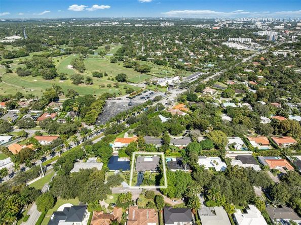 1043 NE 98th St, Miami Shores FL 33138