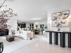 1043 NE 98th St, Miami Shores FL 33138