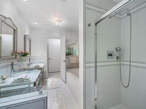 1043 NE 98th St, Miami Shores FL 33138