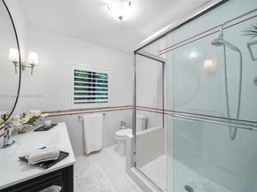 1043 NE 98th St, Miami Shores FL 33138