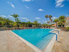 9725 NW 52nd St 213, Doral FL 33178