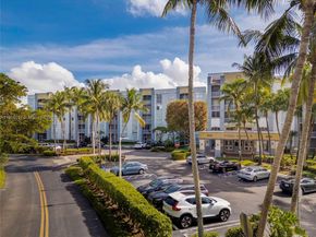 9725 NW 52nd St 213, Doral FL 33178