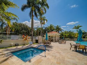 9725 NW 52nd St 213, Doral FL 33178