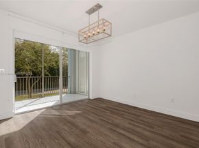 9725 NW 52nd St 213, Doral FL 33178