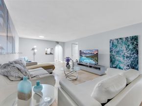 7653 NW 79th Ave 109, Tamarac FL 33321