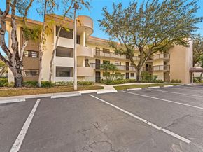 7653 NW 79th Ave 109, Tamarac FL 33321