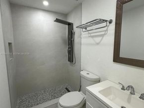 20926 SW 124th Ave Rd, Miami FL 33177