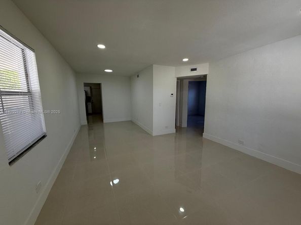 1494 W 34th St, Riviera Beach FL 33404