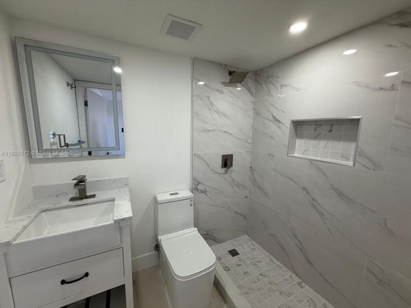 1494 W 34th St, Riviera Beach FL 33404