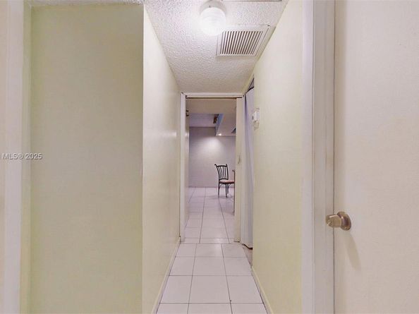 8841 W Flagler St 103, Miami FL 33174