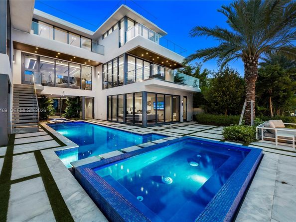 440 Mola Ave, Fort Lauderdale FL 33301