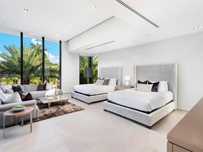 440 Mola Ave, Fort Lauderdale FL 33301